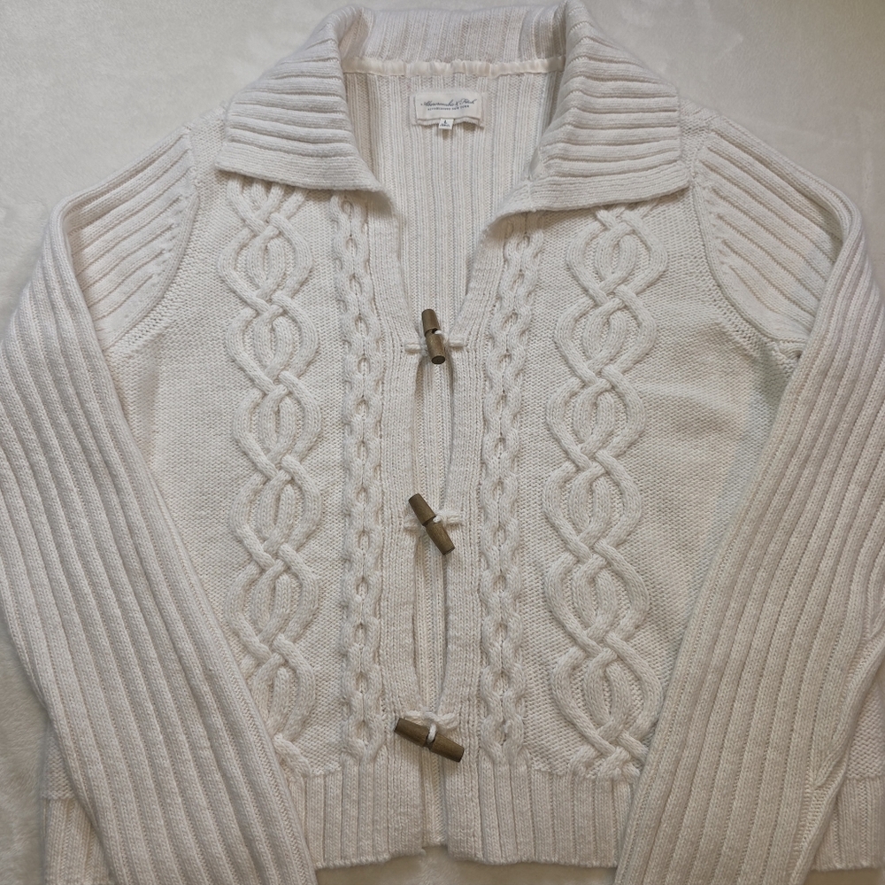 Abercrombie & Fitch Cable Knit Collared Cardigan Cream Size Large Flaw See Pic